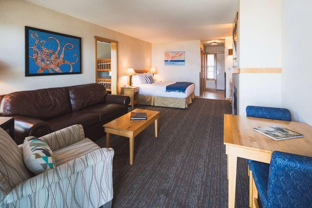 Inn At Cape Kiwanda Pacific City Room photo